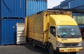 Armada distribusi untuk kebutuhan pengiriman dan fulfillment
